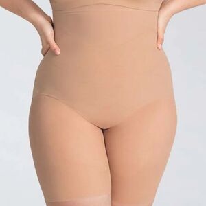 New HoneyLove SuperPower Short Sand Size 2X